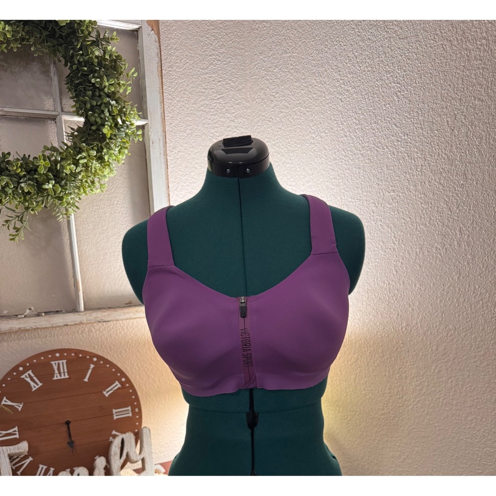 Victoria's Secret Sport 36DD Purple Front Zip Underwire Sports Bra Crossback